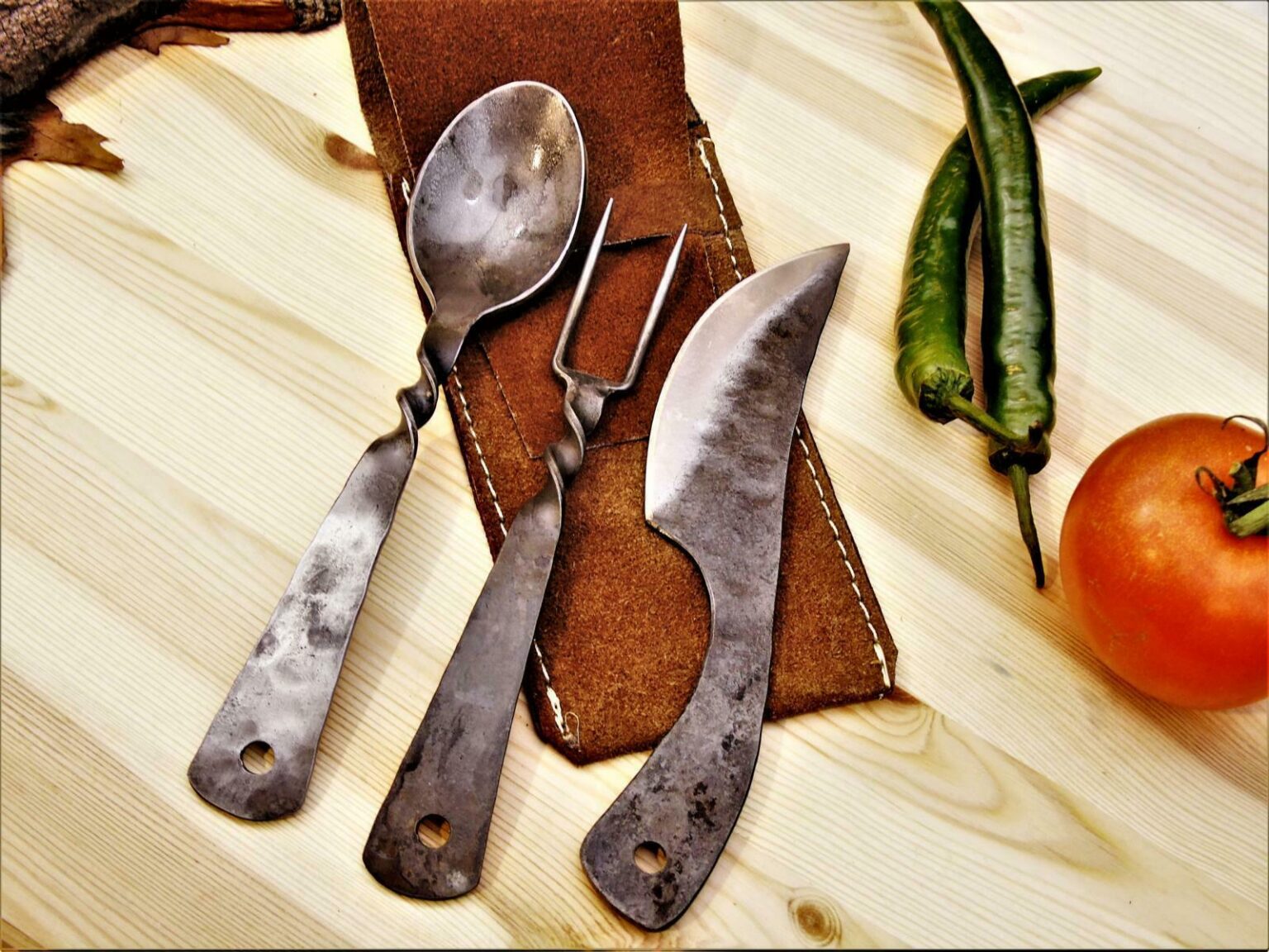 Mittelalterliche Gabeln Und Pfrieme Für Die Tafel